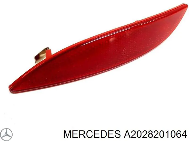 Правый стоп Mercedes 2028201264R