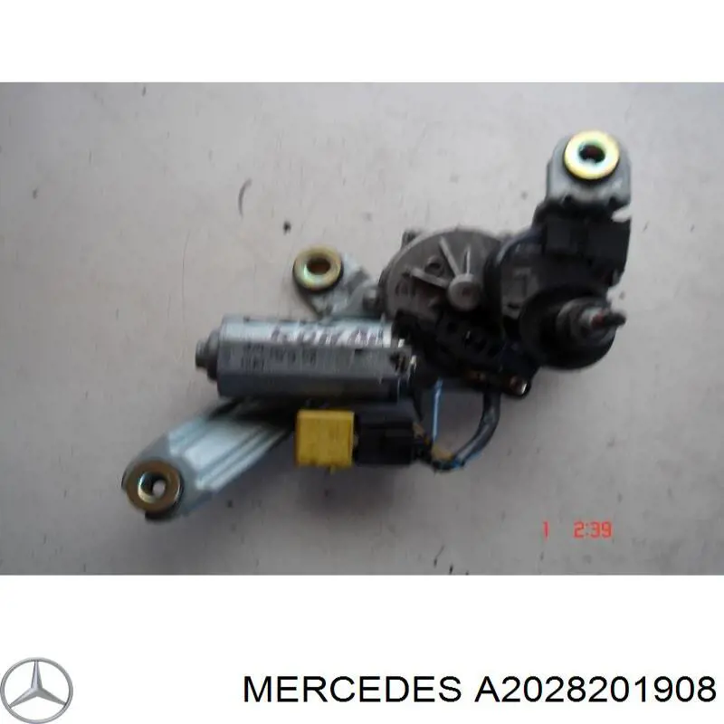 Motor de limpador pára-brisas de vidro traseiro para Mercedes C (S202)