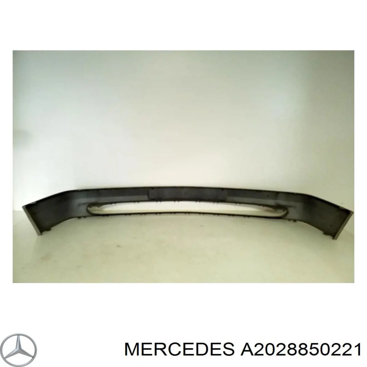 Накладка бампера переднего A2028850221 Mercedes