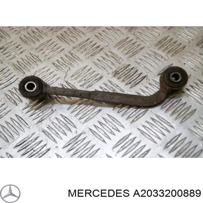 Стойка стабилизатора задняя правая Mercedes A2033200889 цена, от 7.05 USD