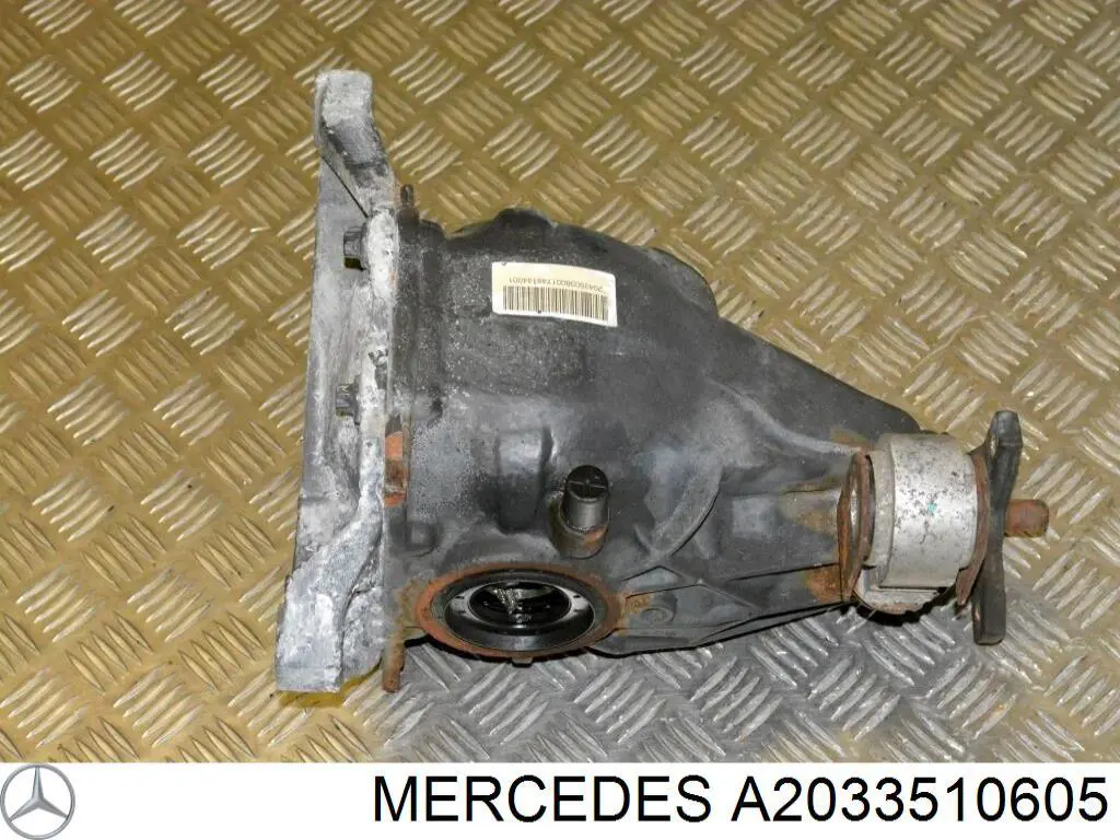 2033510605 Mercedes 