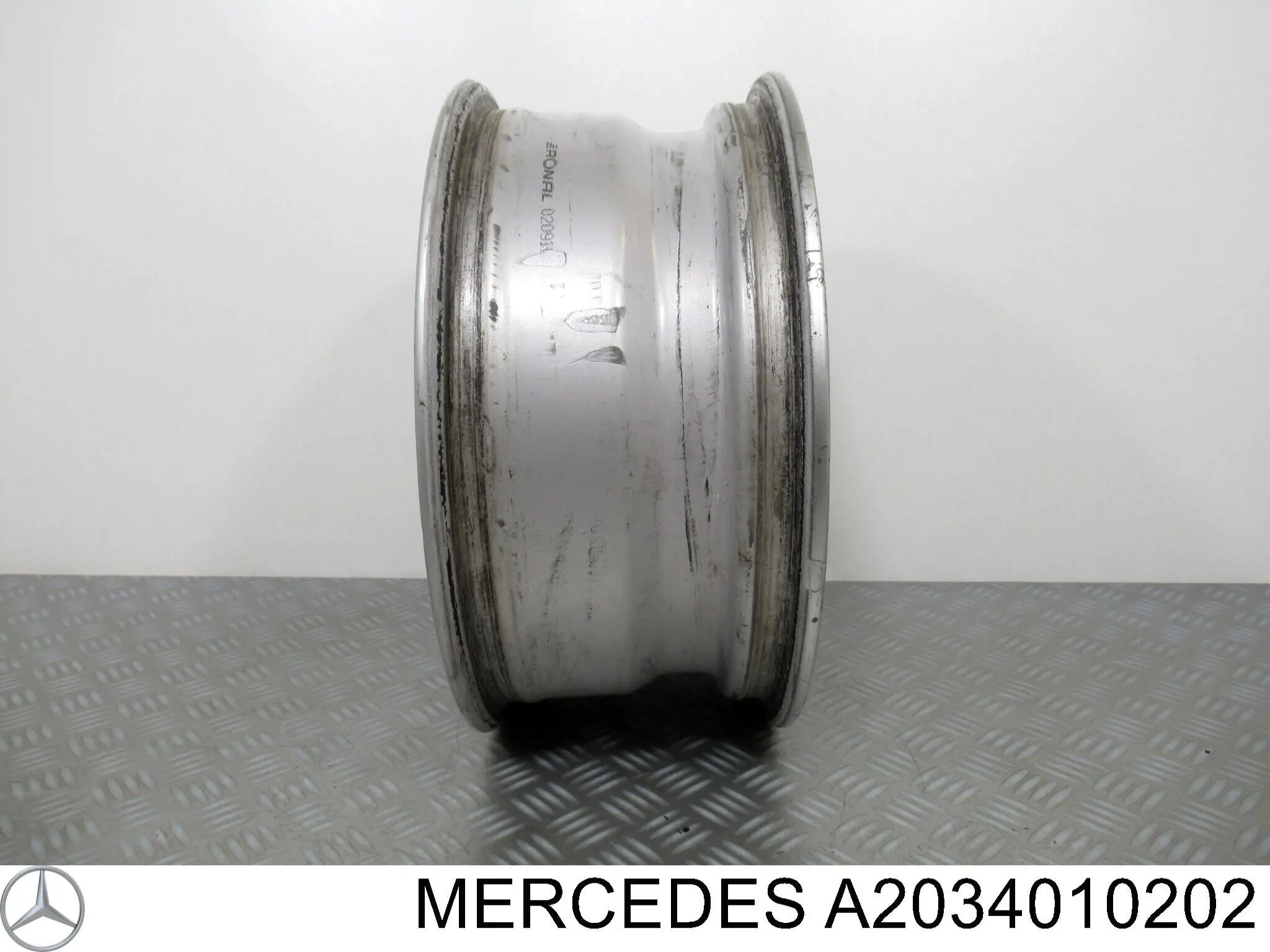 Купить A2034010202 Mercedes 
