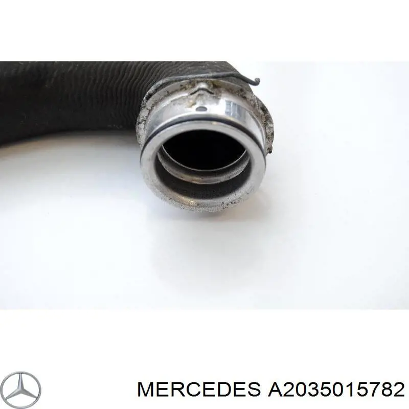 A2035015782 Mercedes шланг (патрубок радиатора охлаждения верхний)