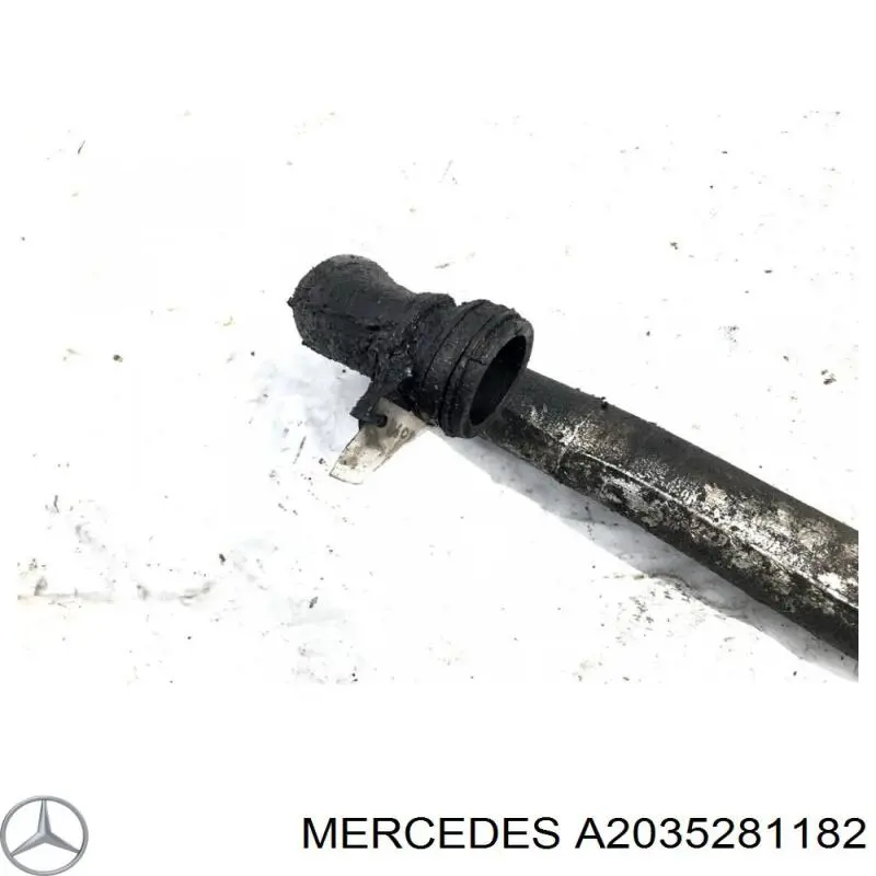 Патрубок интеркулера A2035281182 Mercedes