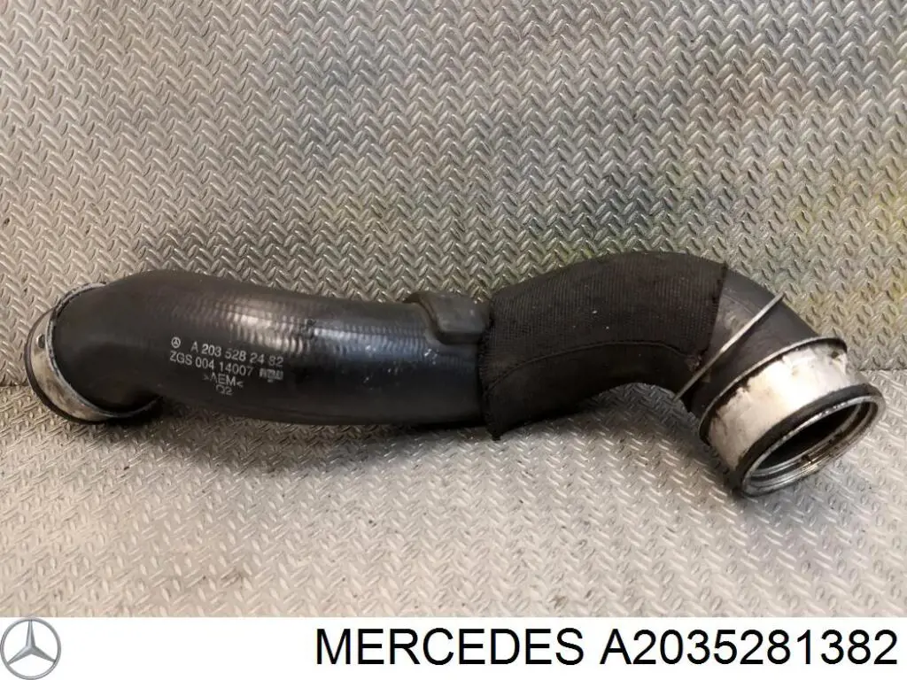 DCM062TT Thermotec Патрубок интеркуллера