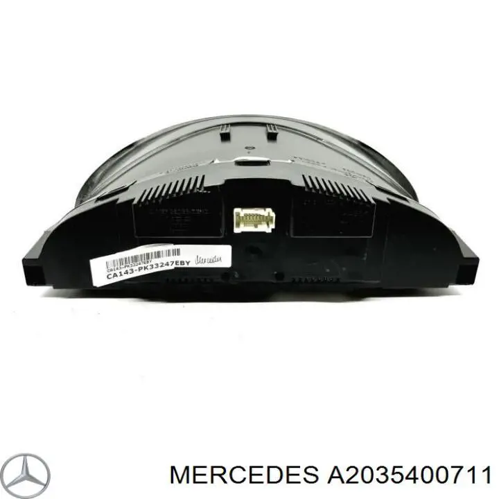 A2035400711 Mercedes приборная доска (щиток приборов)