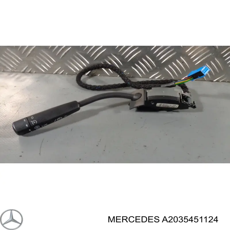 A2035451124 Mercedes comutador esquerdo instalado na coluna da direção