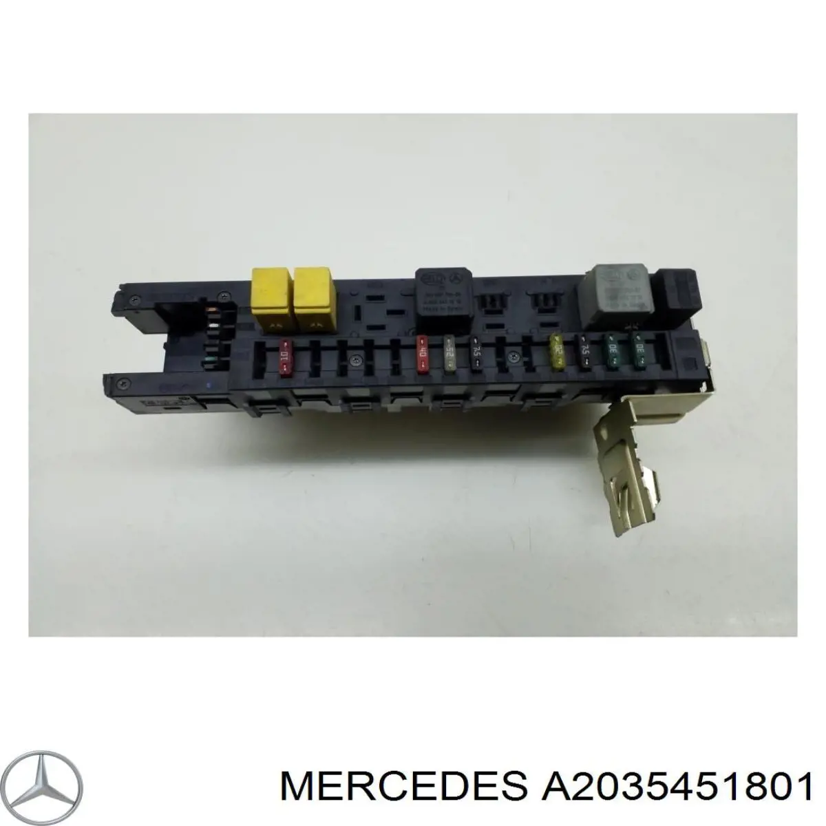  Mercedes A2035451801 цена, от 57.01 USD