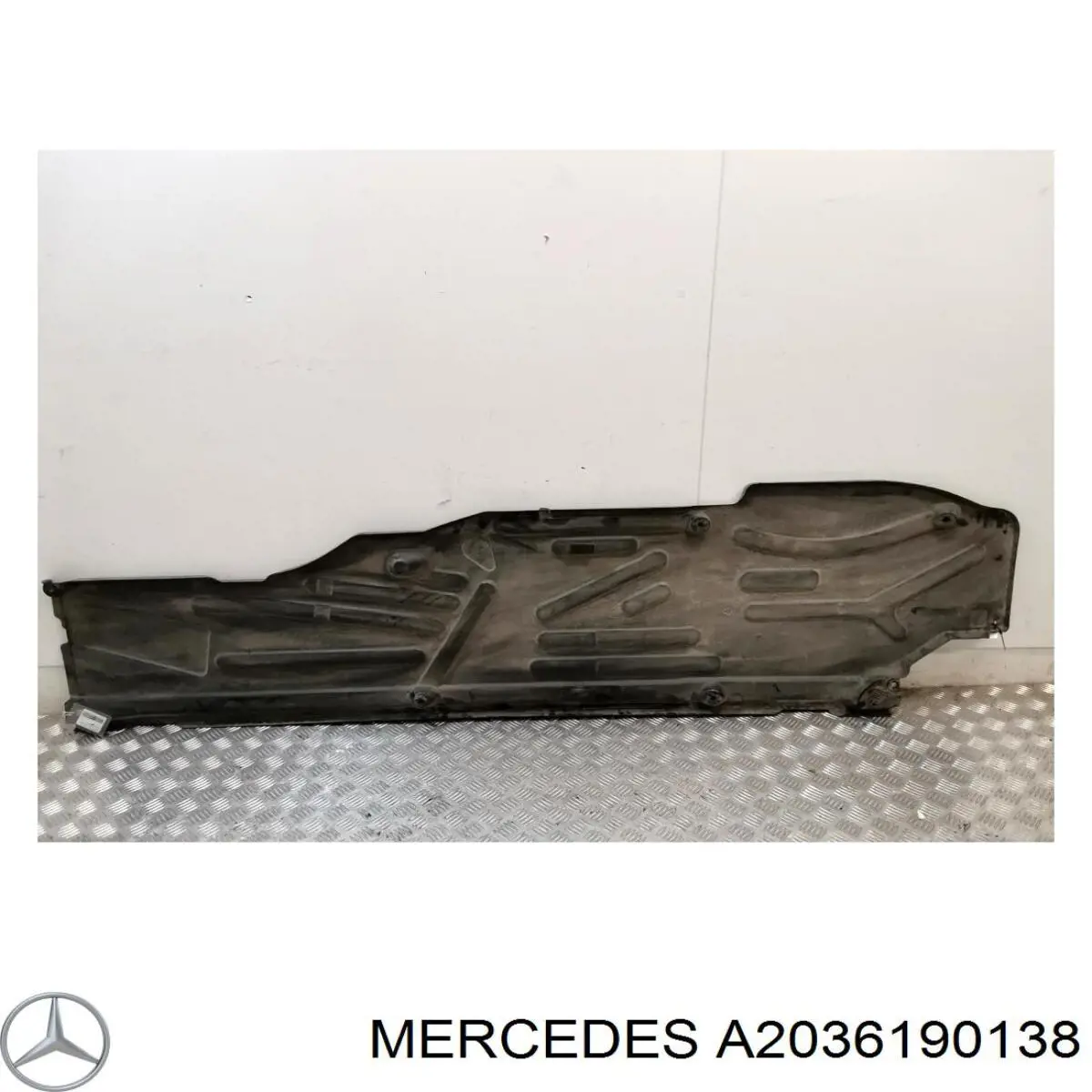 A2036191138 Mercedes Защита днища левая
