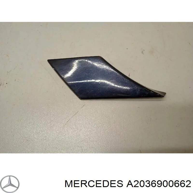 Купить 2036905462 Mercedes Молдинг крыла заднего правого