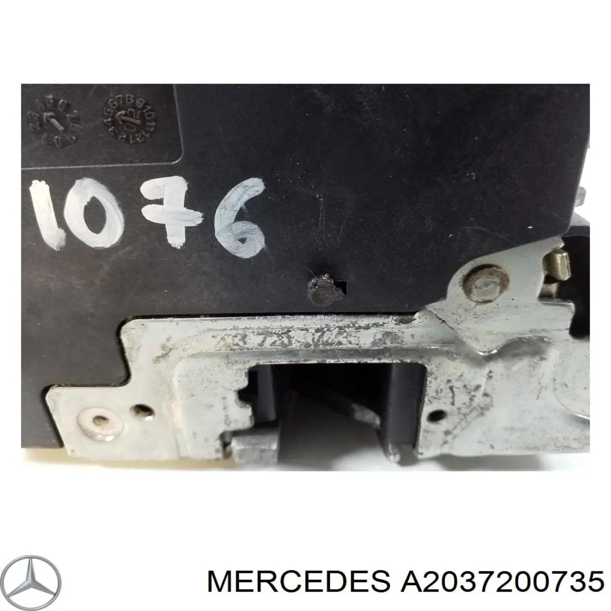 Замок задней двери, левой Mercedes A2037200735 цена, от 25.34 USD