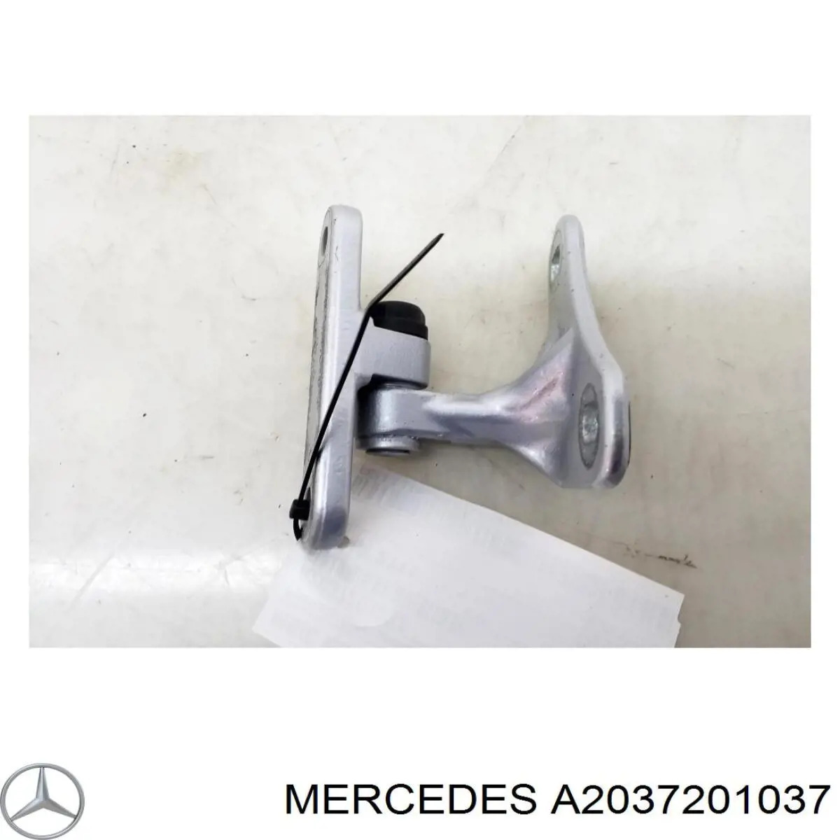 Дверной шарнир правый передний Mercedes A2037200437 цена, от 5.07 USD