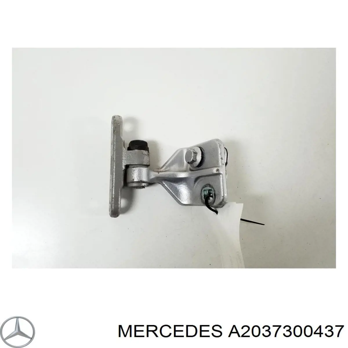 Купить A2037300437 Mercedes Петля задней правой двери