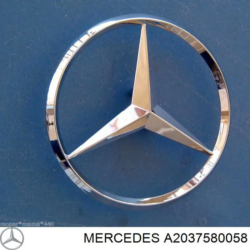 Emblema de tampa de porta-malas (emblema de firma) para Mercedes C (W203)