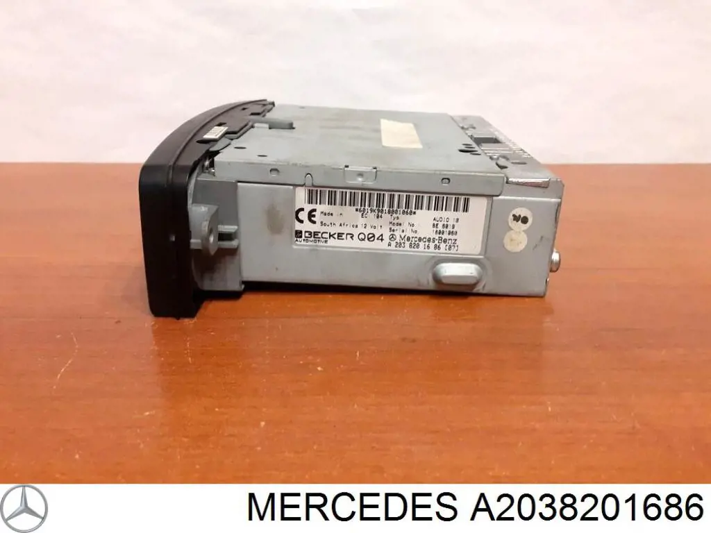 A2038201686 Mercedes Радиоприемник