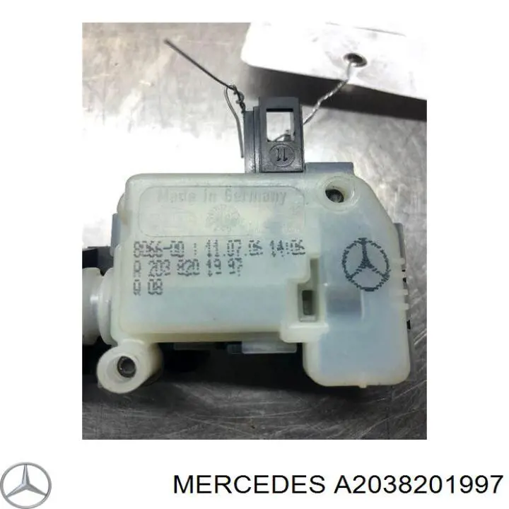 A2038201997 MERCEDES Cerradura, tapa del depósito de gasolina original y equivalente