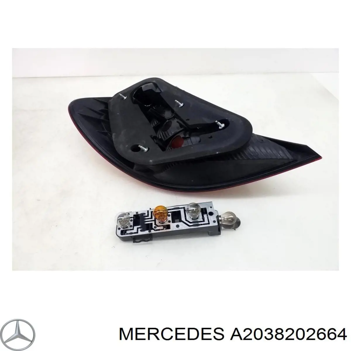 Купить 2038202664 Mercedes Задняя правая фара