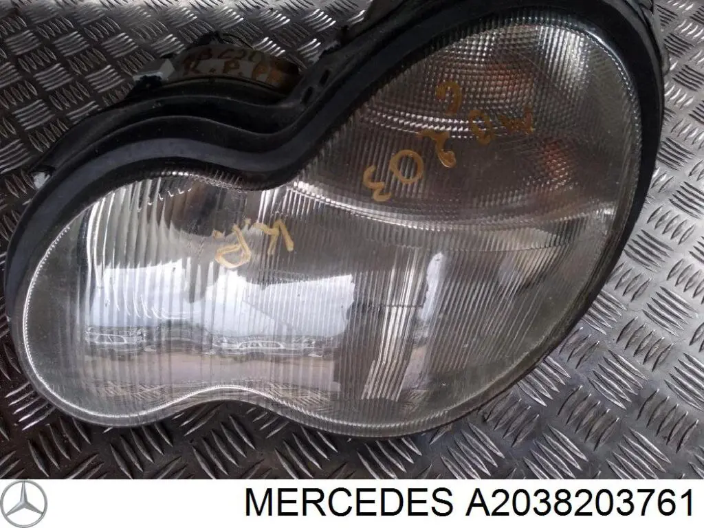 A2038203761 Mercedes luz esquerda