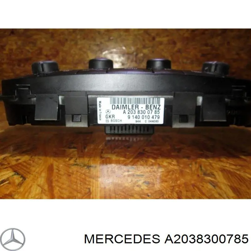 Блок управления кондиционером A2038300785 Mercedes