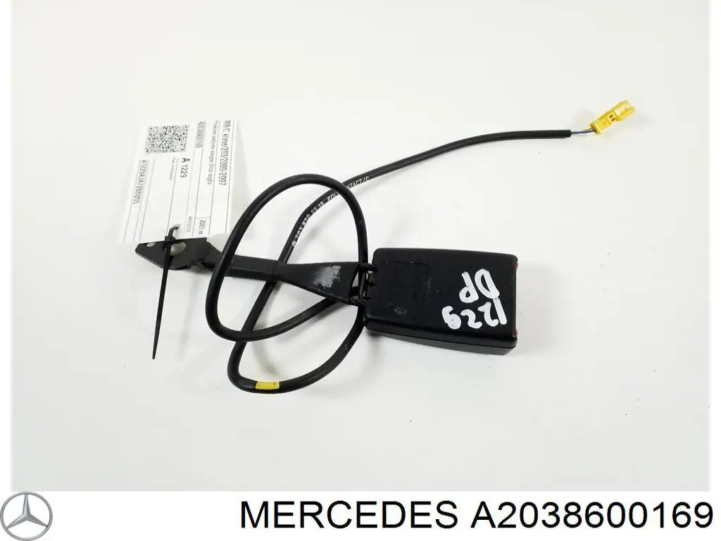 Рычаг фиксации ремня безопасности передний, правый Mercedes A2038600169 цена, от 5.98 USD