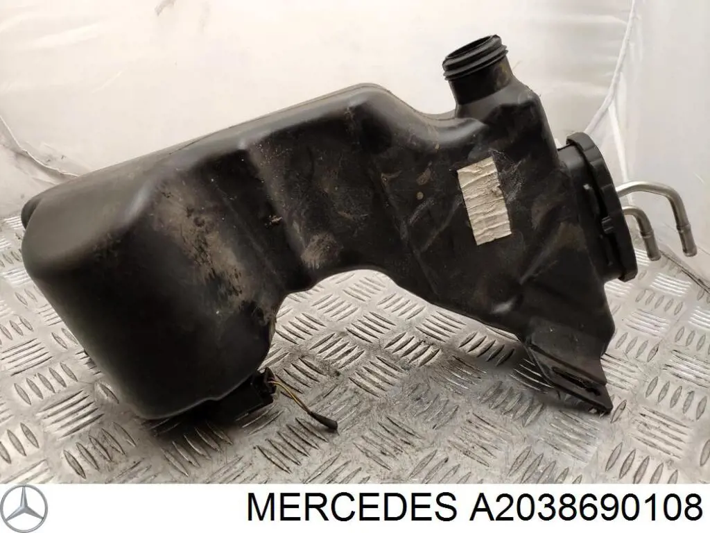 Крышка бачка омывателя 2038690108 Mercedes