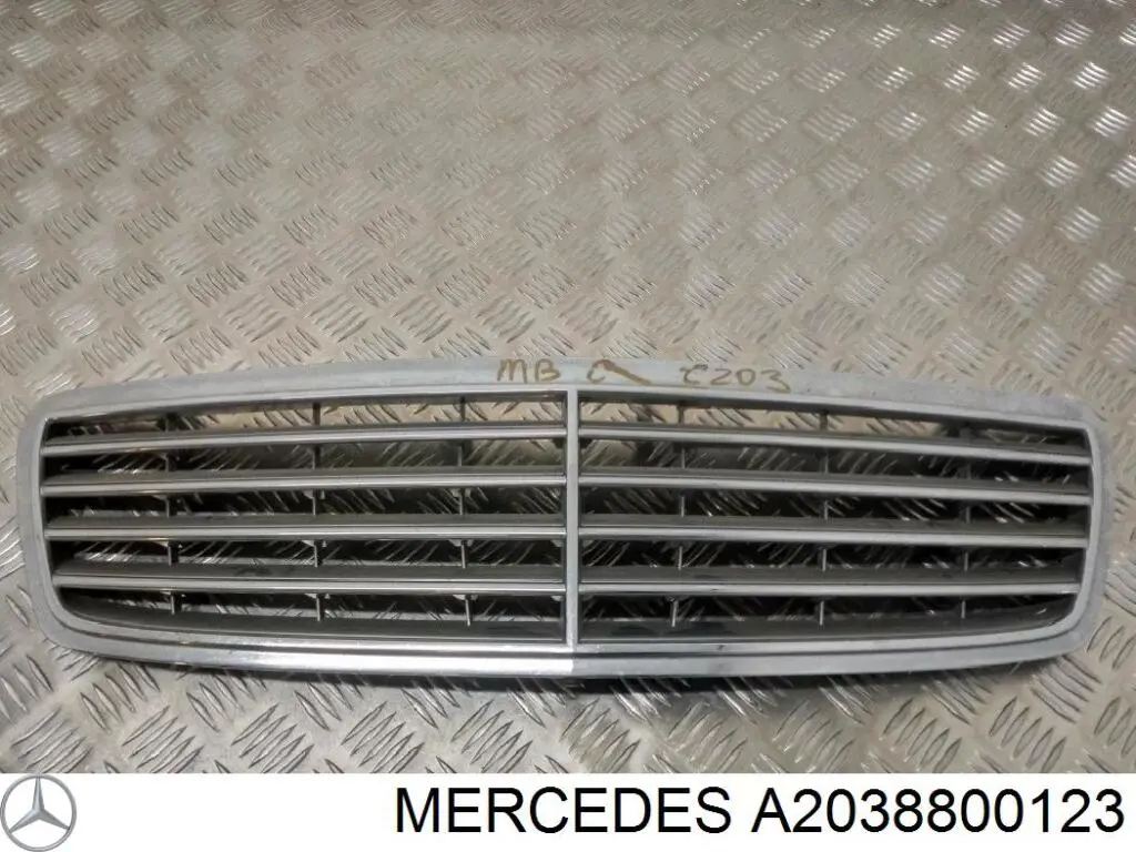 Облицовка радиатора Mercedes A2038800123 цена, от 50.68 USD