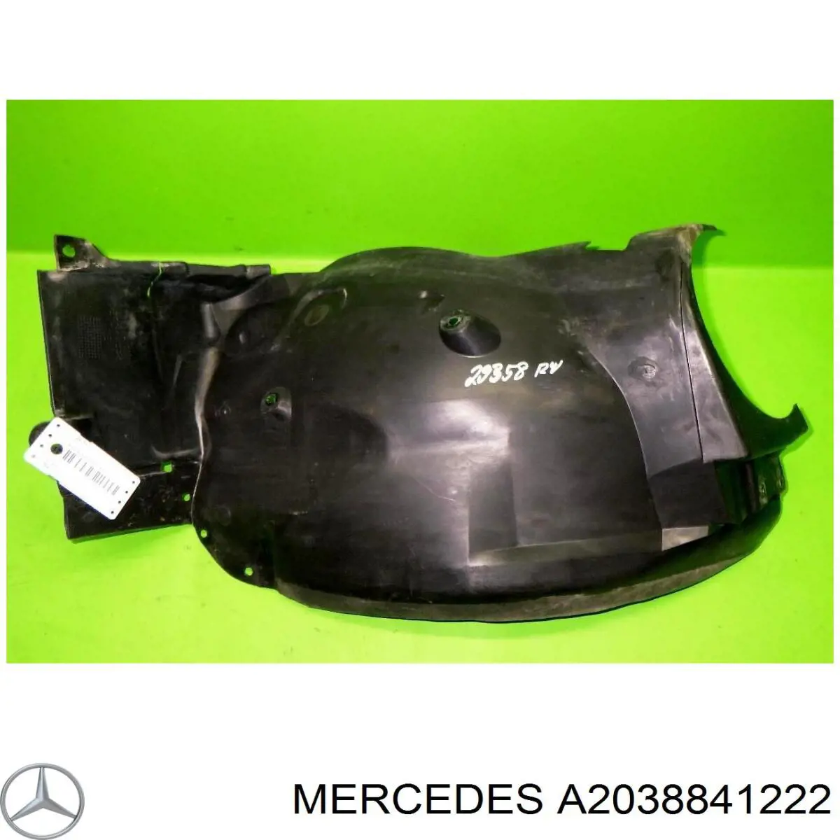 A2038841222 Mercedes Подкрылок крыла переднего правый задний