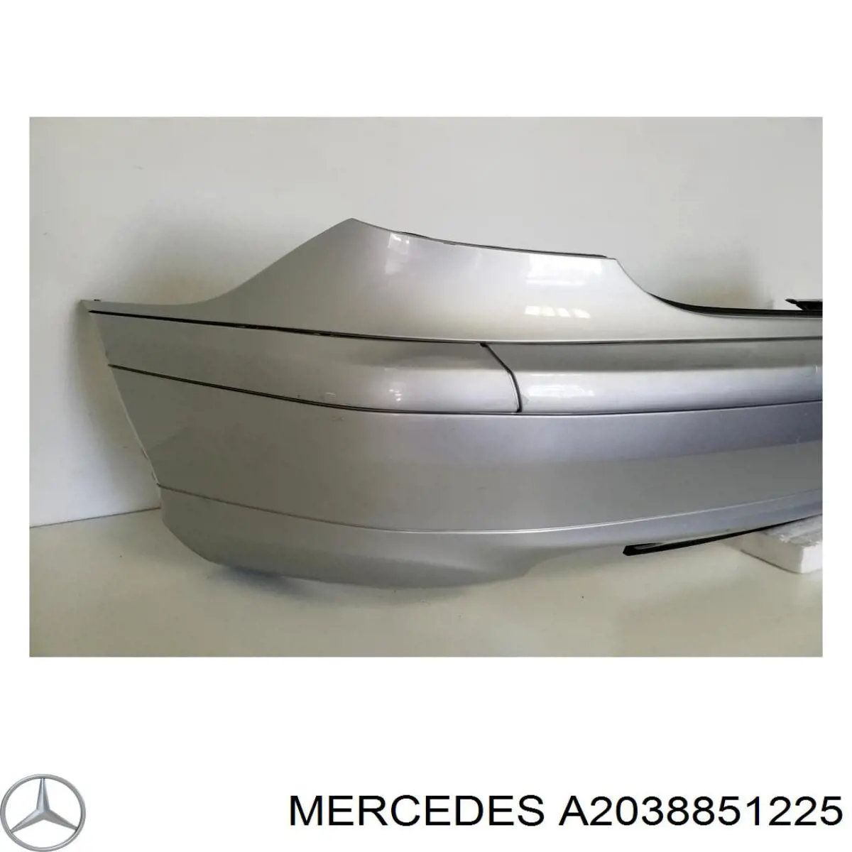  Pára-choque traseiro Mercedes C coupé (CL203) (2001 - 2007) 
