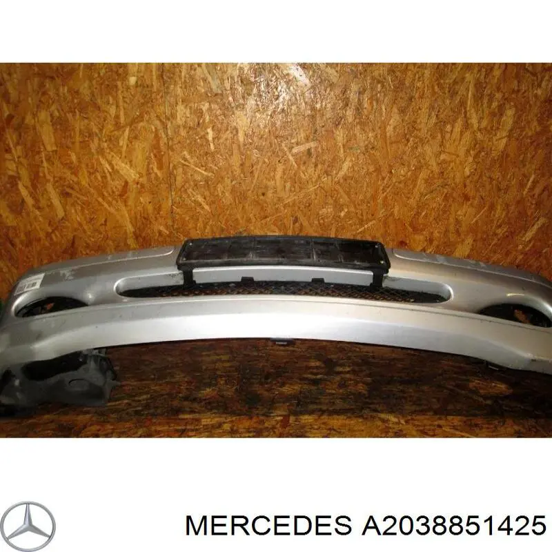 A2038851425 Mercedes передний бампер