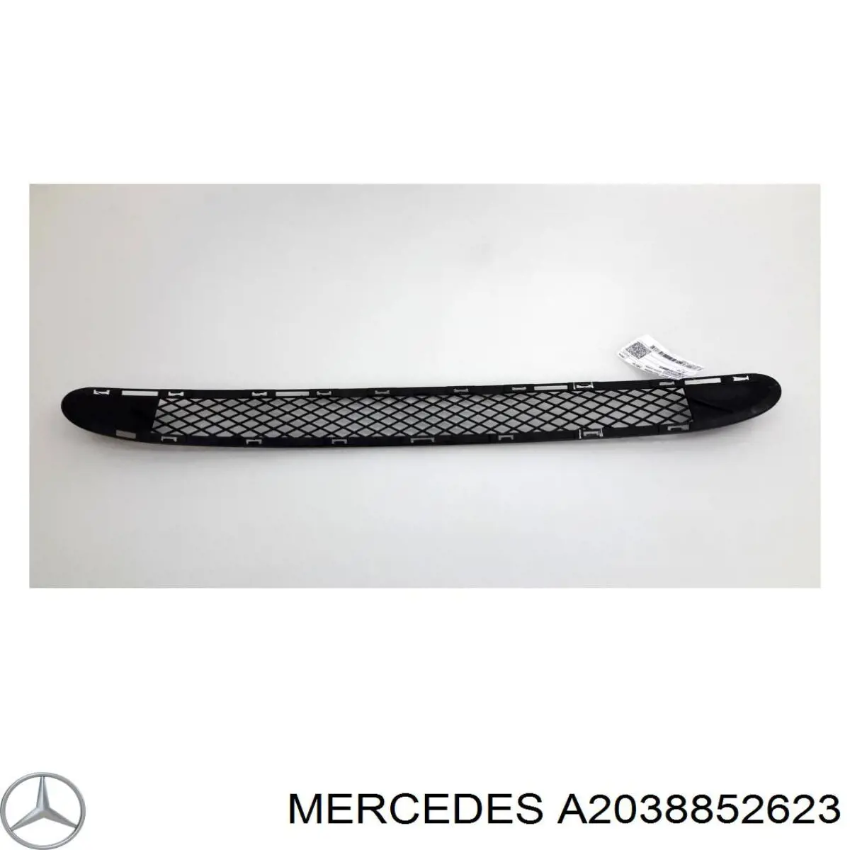 A2038852623 Mercedes решетка бампера переднего центральная
