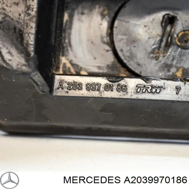 A2039970186 Mercedes подушка домкрата нижняя (поддомкратник)