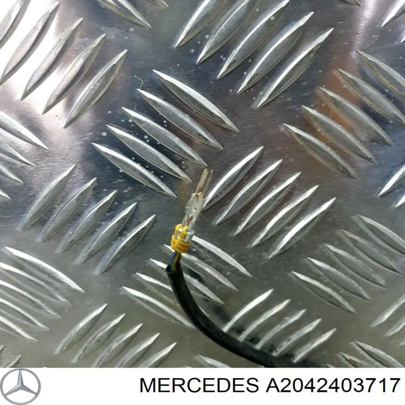 A2042403717 Mercedes подушка (опора двигателя правая)