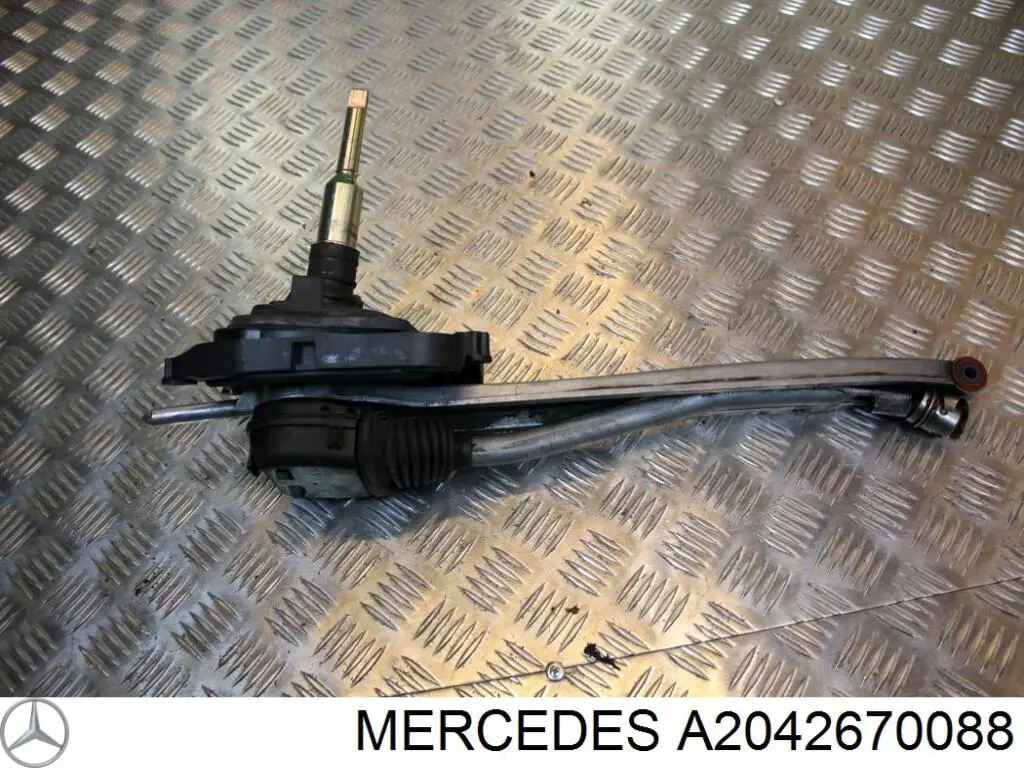 2042670088 Mercedes 