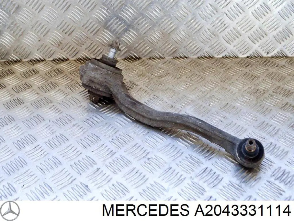 Сайлентблок верхнего переднего рычага Mercedes A2043331114