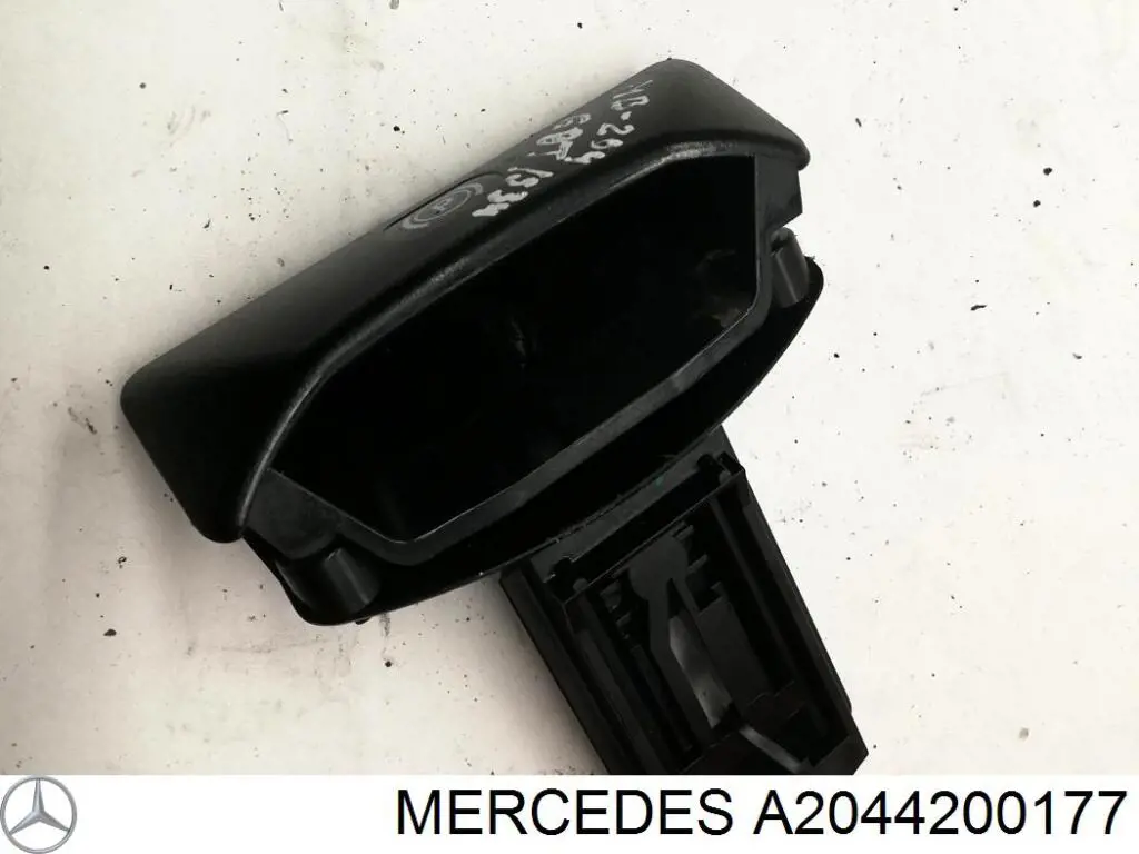 A2044200177 Mercedes Привод стояночного тормоза (управление ручным тормозом)