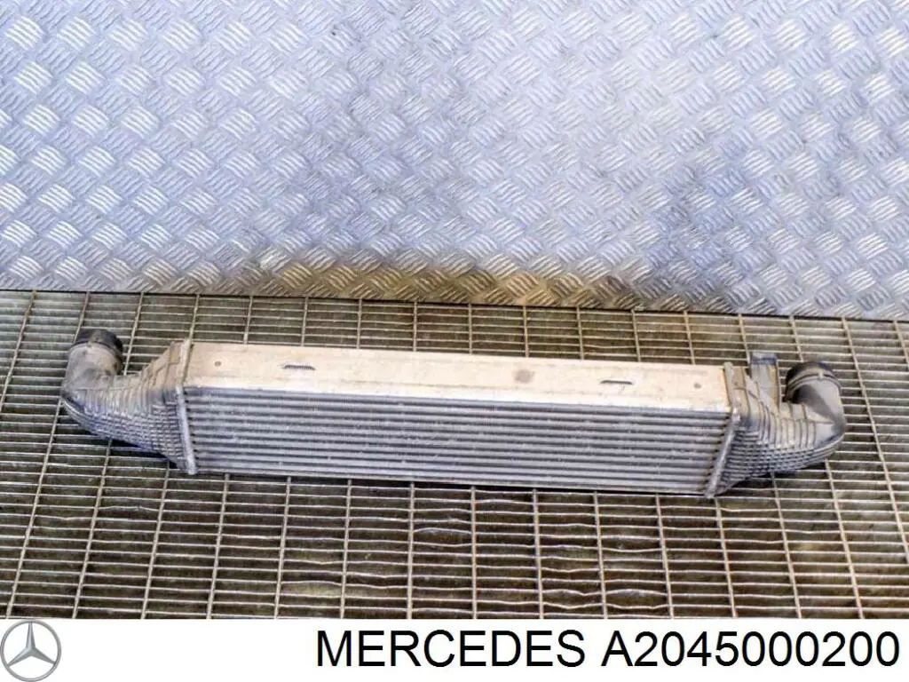 Интеркулер A2045000200 Mercedes