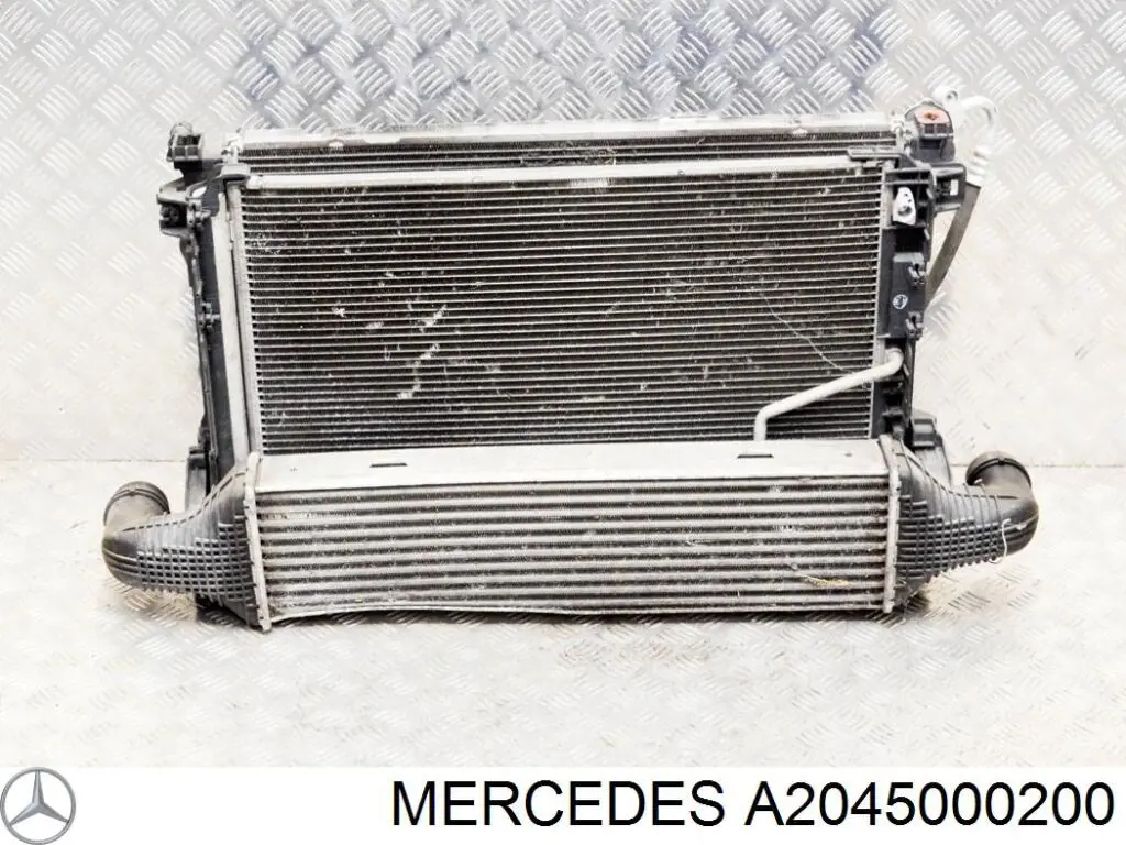 Система охлаждения наддувочного воздуха Mercedes A2045000200 цена, от 84.65 USD