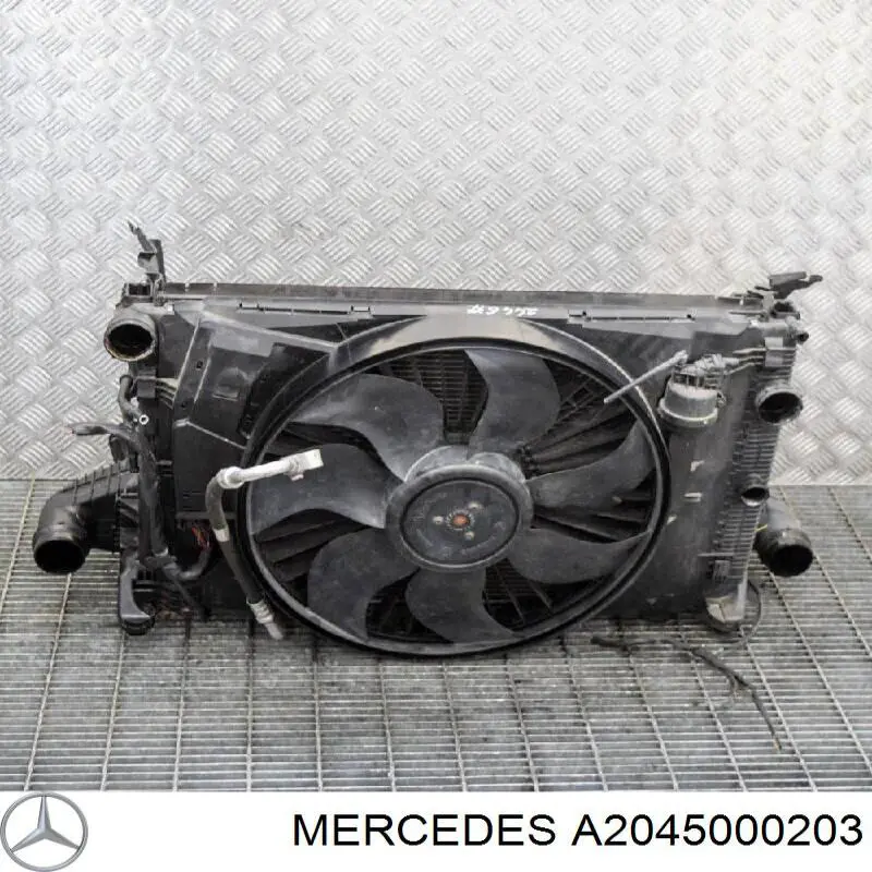 A2045000203 Mercedes радиатор