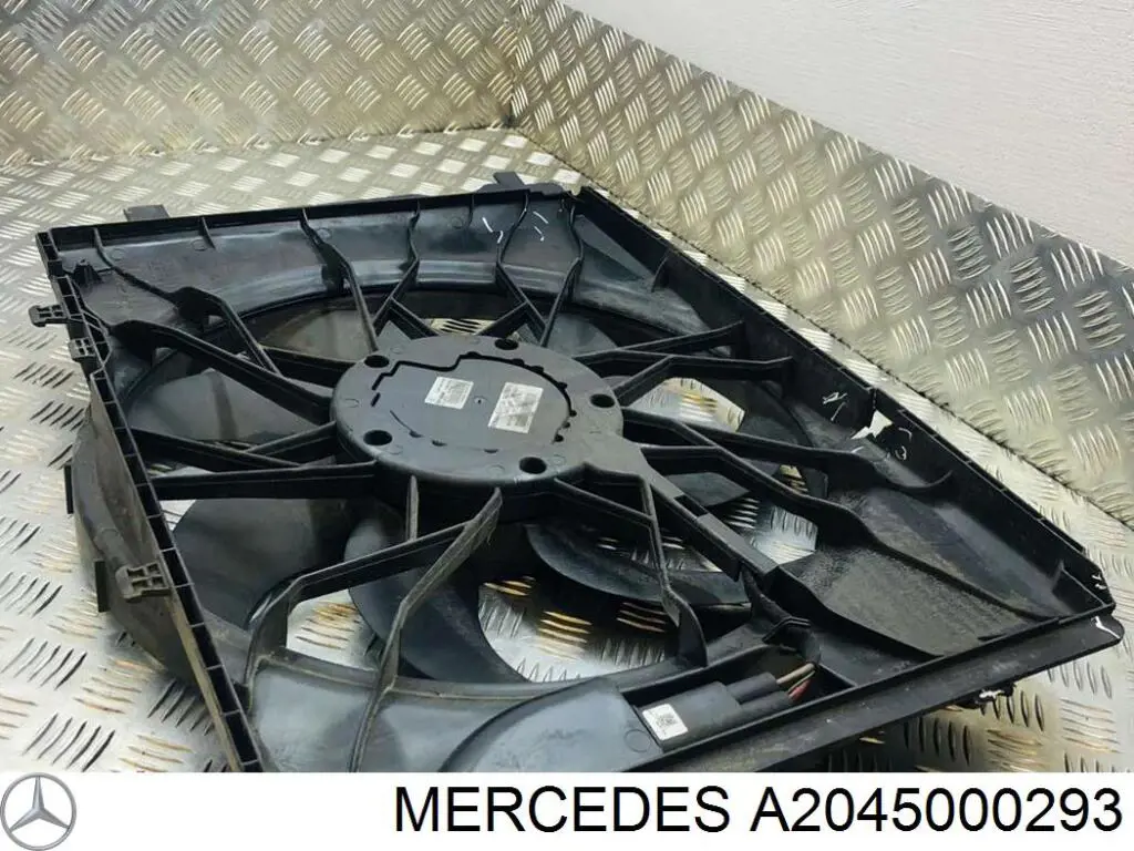 Купить A2045000293 Mercedes Диффузор вентилятора в сборе с мотором и крыльчаткой