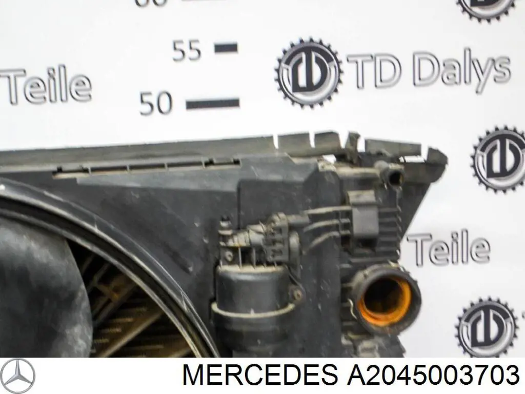 Радиатор A2045003703 Mercedes