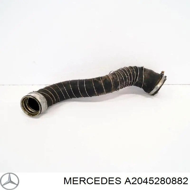 Правый шланг интеркуллера A2045280882 Mercedes