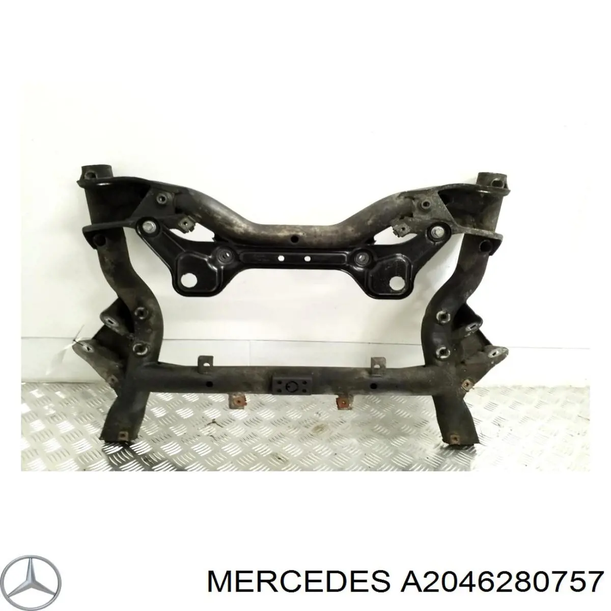 Купить A2046280757 Mercedes Поперечина передней подвески
