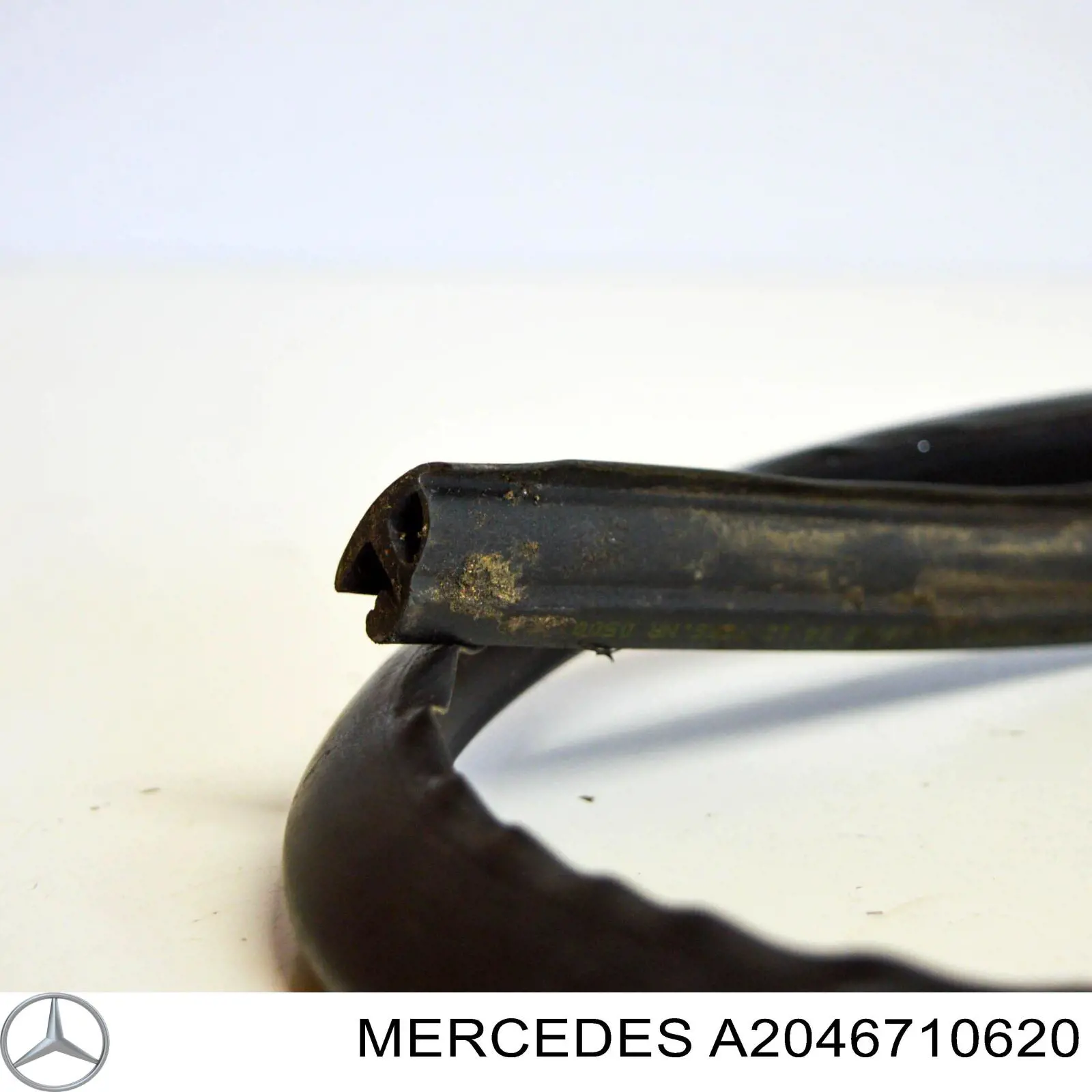 A2046710620 Mercedes 