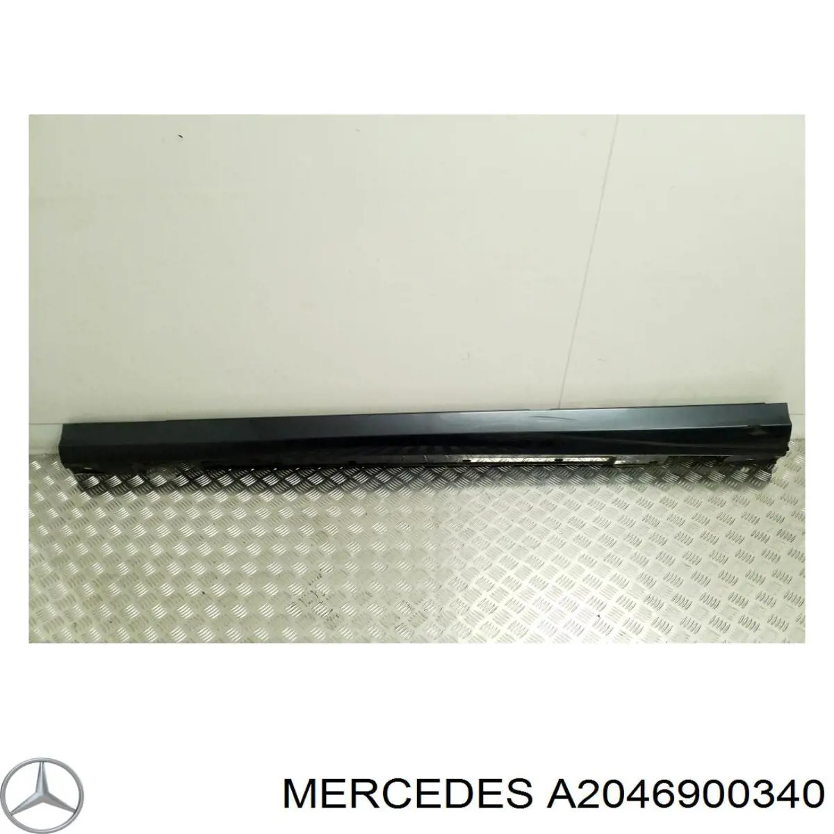 2046900340 Mercedes 