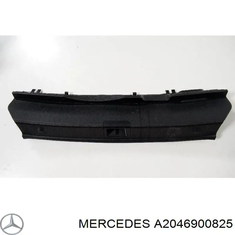 A2046900825 Mercedes 