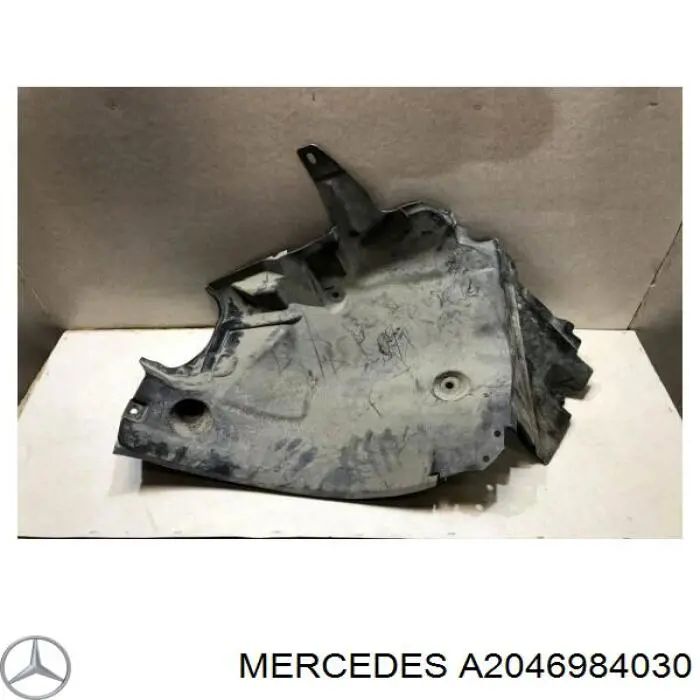2046984030 Mercedes 
