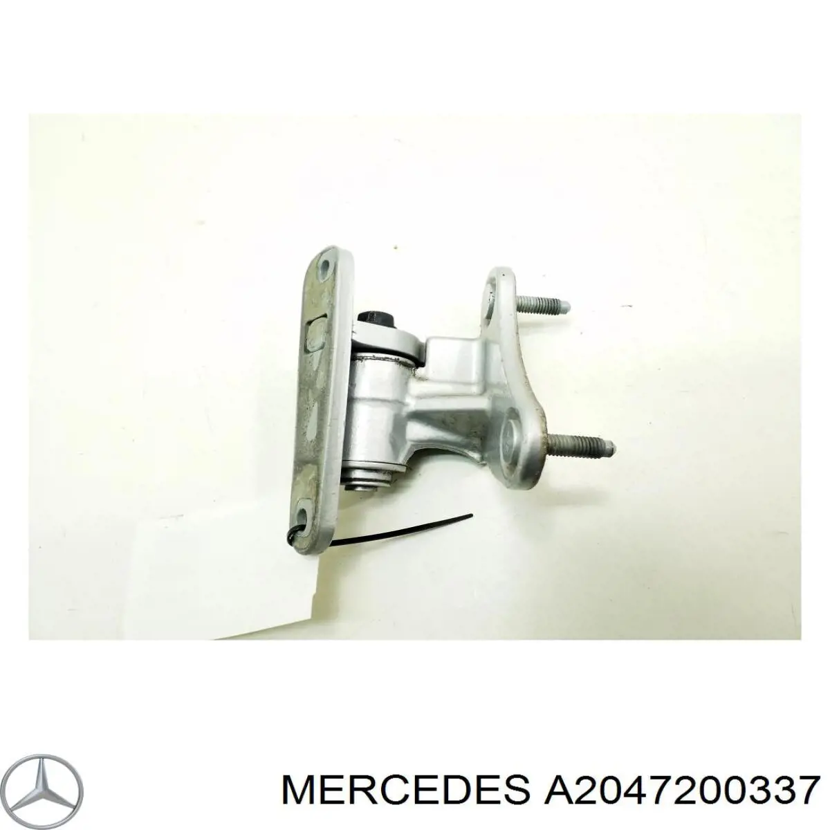 A2047200337 Mercedes Петля передней двери левая