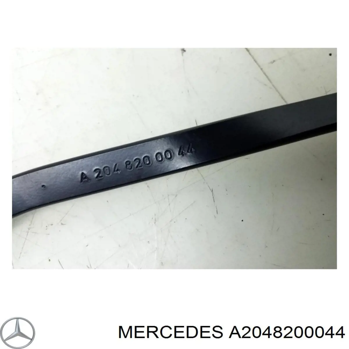  Braço de limpa-pára-brisas do pára-brisas Mercedes C sedan (W204) (2007 - 2014) 