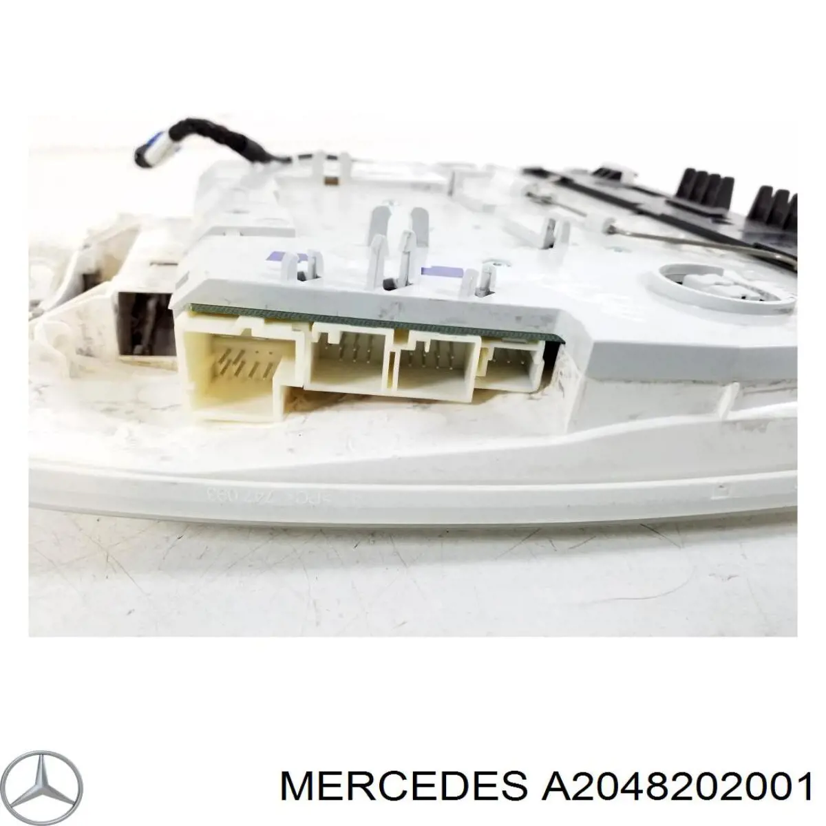Купить 2048202001 Mercedes Плафон салона