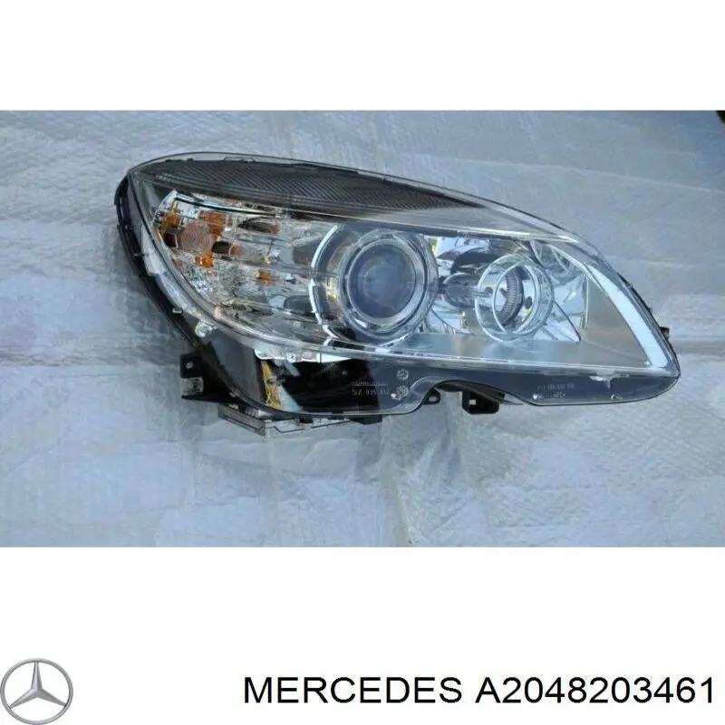 Фара правая A2048203461 Mercedes